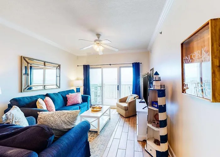 Holiday home Beachfront W Spacious Layout Swim-through Outdoor Indoor Pool & Hot Tub *