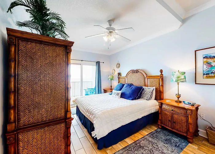 Beachfront W Spacious Layout Swim-through Outdoor Indoor Pool & Hot Tub * Gulf Shores