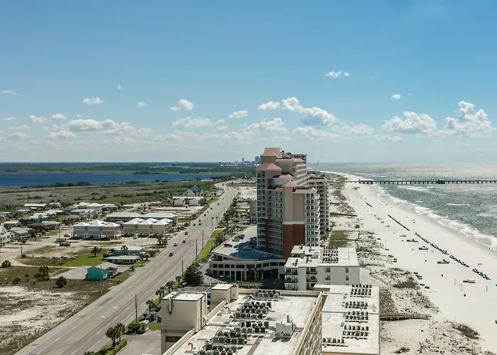 Beachfront W Spacious Layout Swim-through Outdoor Indoor Pool & Hot Tub Holiday home Gulf Shores